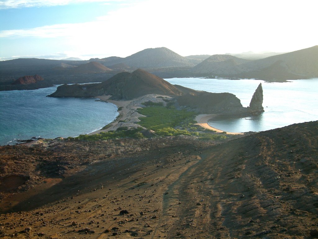 09-View from the summit on Pinnacle Rock and Isla Santiago.jpg - View from the summit on Pinnacle Rock and Isla Santiago